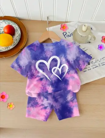 5YJgq8b8NJ8uKH7ZQZ3phopTQlcjAXiLUSSbwpHj.webp Kids Tie-Dye Heart Print Summer Set Purple & Pink Tie-Dye T-Shirt and Shorts Set ( multicolor, 0-6m,6-12m,12-18m,18-24m,2-3y,3-4, )