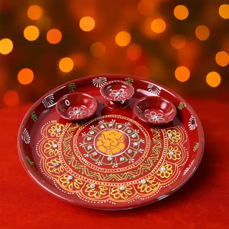 zzlZkDXShVsIiJUdM6634o6szJUn2hBjZGT1iPRH.webp Hand-painted decorative pooja thali with ganesha motif and diyas traditional festive design (1 pc) description: ( default, OS ).